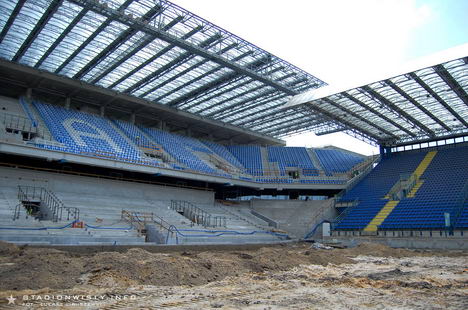 Pierwsze sektory z krzesełkami